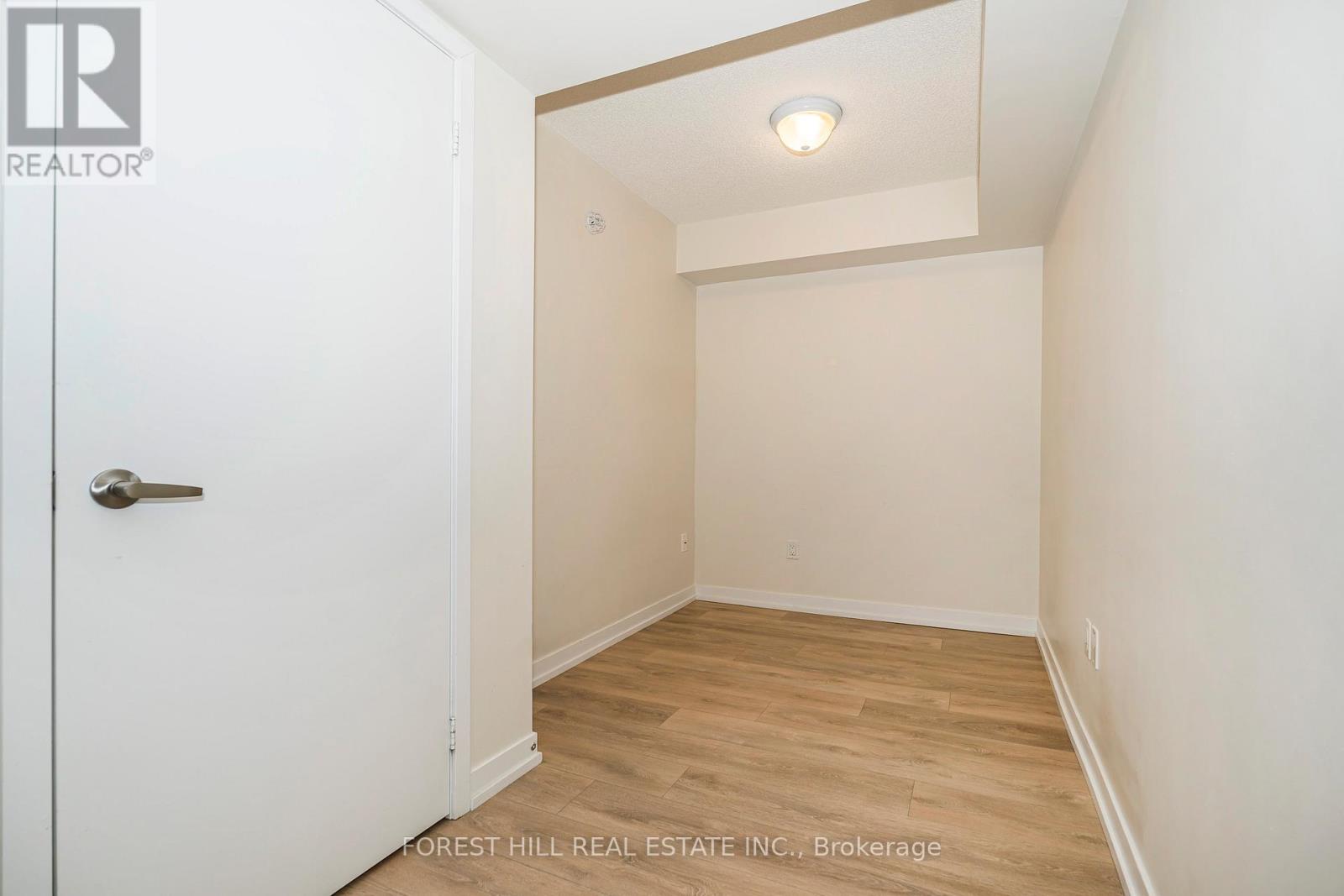 1106 - 1420 Dupont Street, Toronto, Ontario  M6H 4J8 - Photo 7 - W12694974