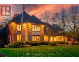 27 BLACKBERRY PLACE, Hamilton, Ontario