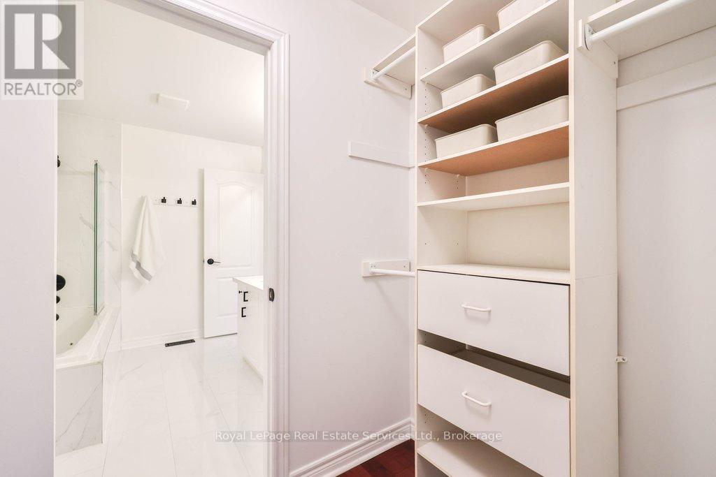 6 - 38 Mendota Road, Toronto, Ontario  M8Y 1E8 - Photo 25 - W12696092