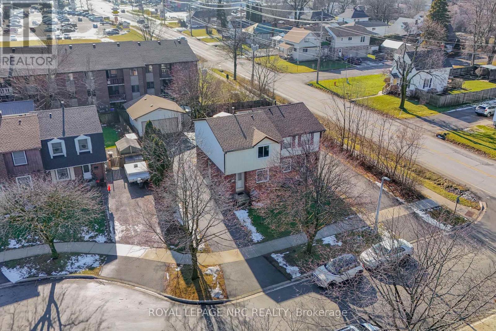 38 Dougherty Crescent, Welland, Ontario  L3C 6A1 - Photo 19 - X12696114