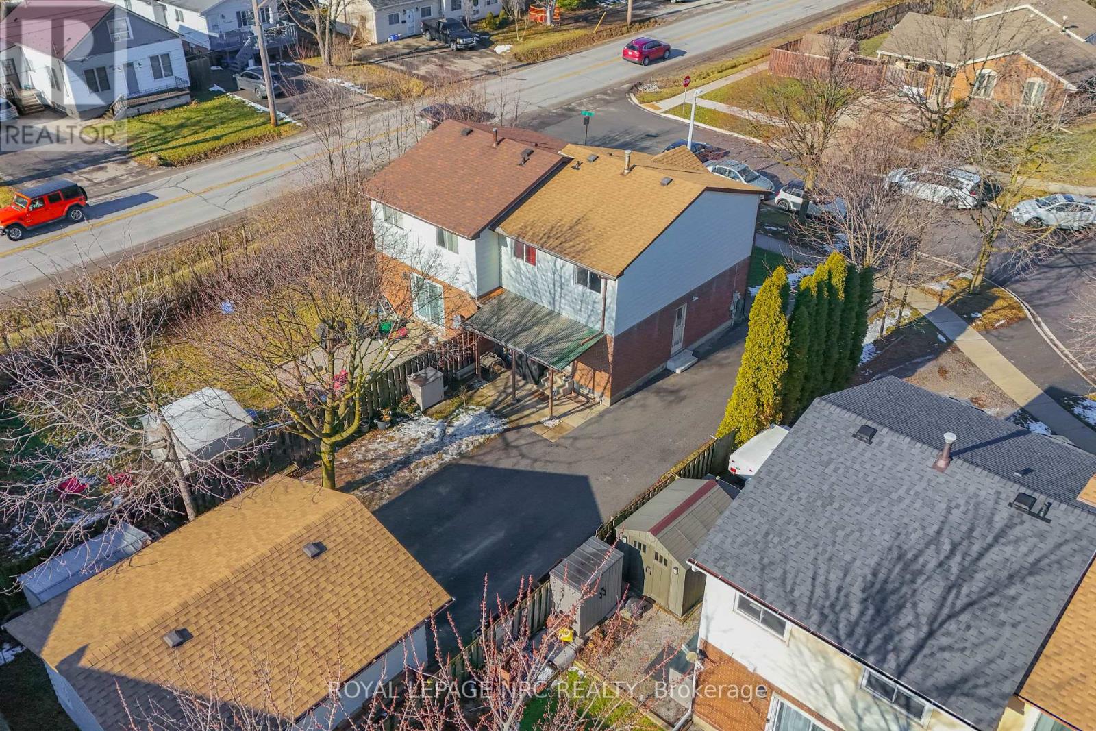 38 Dougherty Crescent, Welland, Ontario  L3C 6A1 - Photo 21 - X12696114