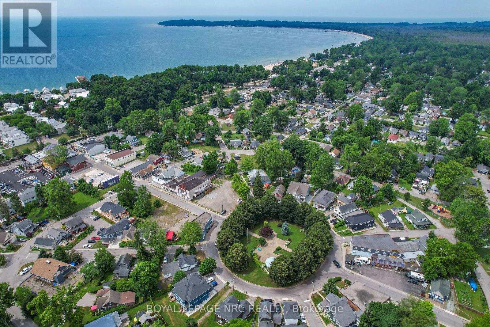 56 Queens Circle, Fort Erie, Ontario  L0S 1B0 - Photo 27 - X12696124