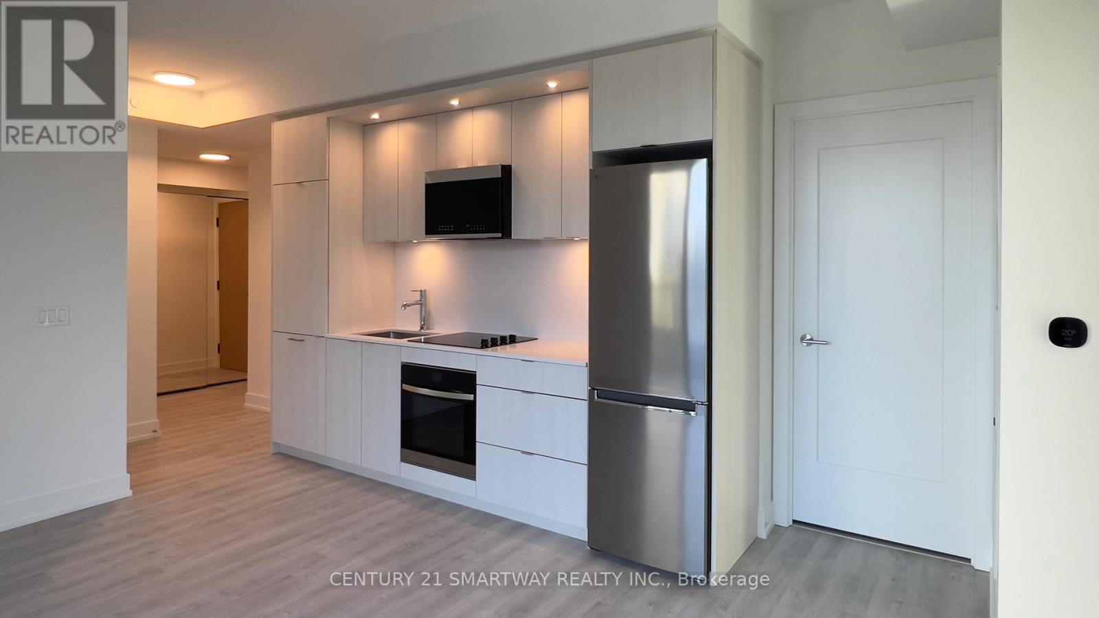 312 - 60 Central Park Roadway, Toronto, Ontario  M9A 0E6 - Photo 12 - W12679996