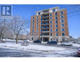 403 - 327 BREEZEHILL AVENUE S, Ottawa, Ontario