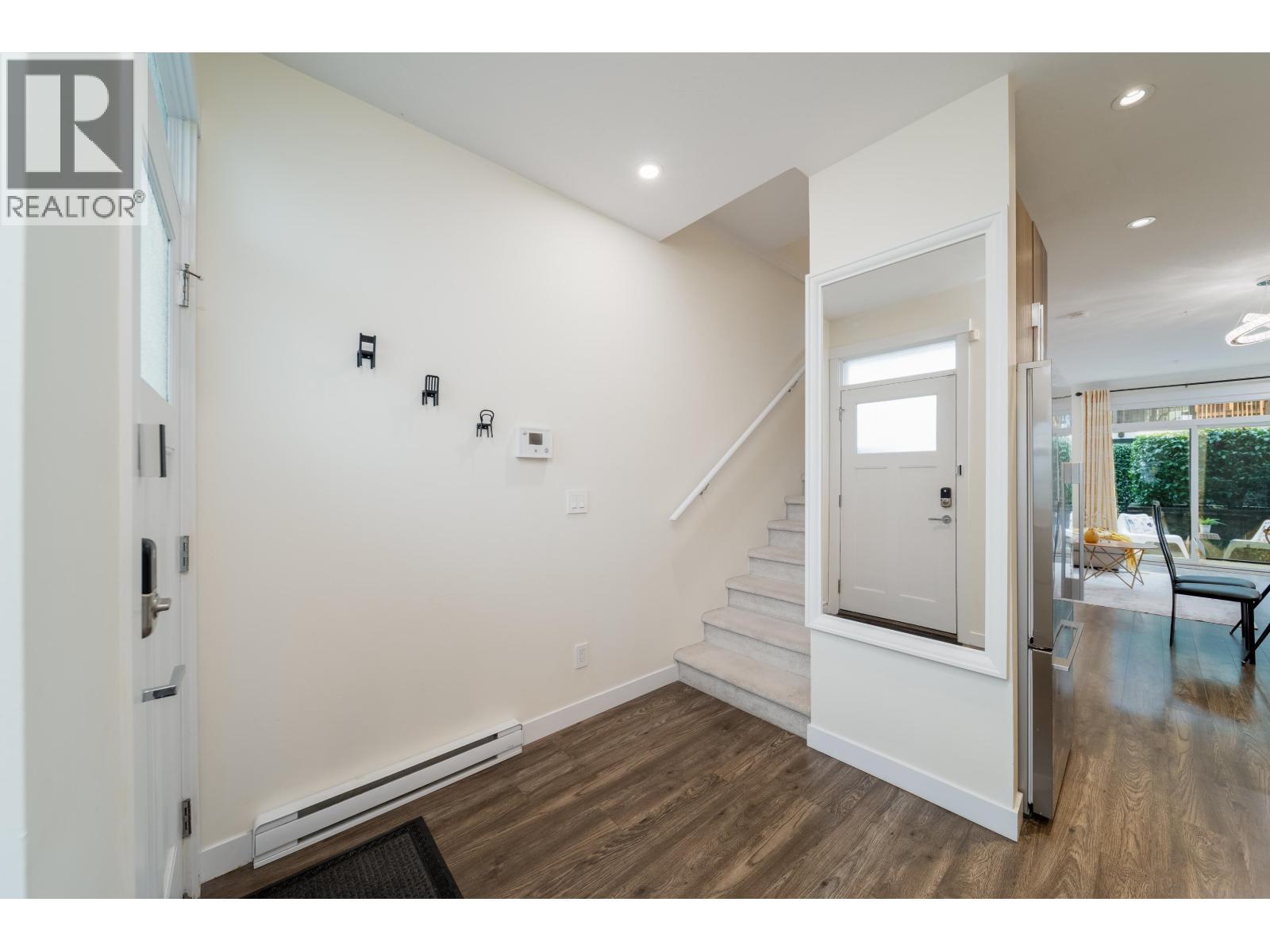 17 7039 Macpherson Avenue, Burnaby, British Columbia  V5J 4N4 - Photo 13 - R3079473