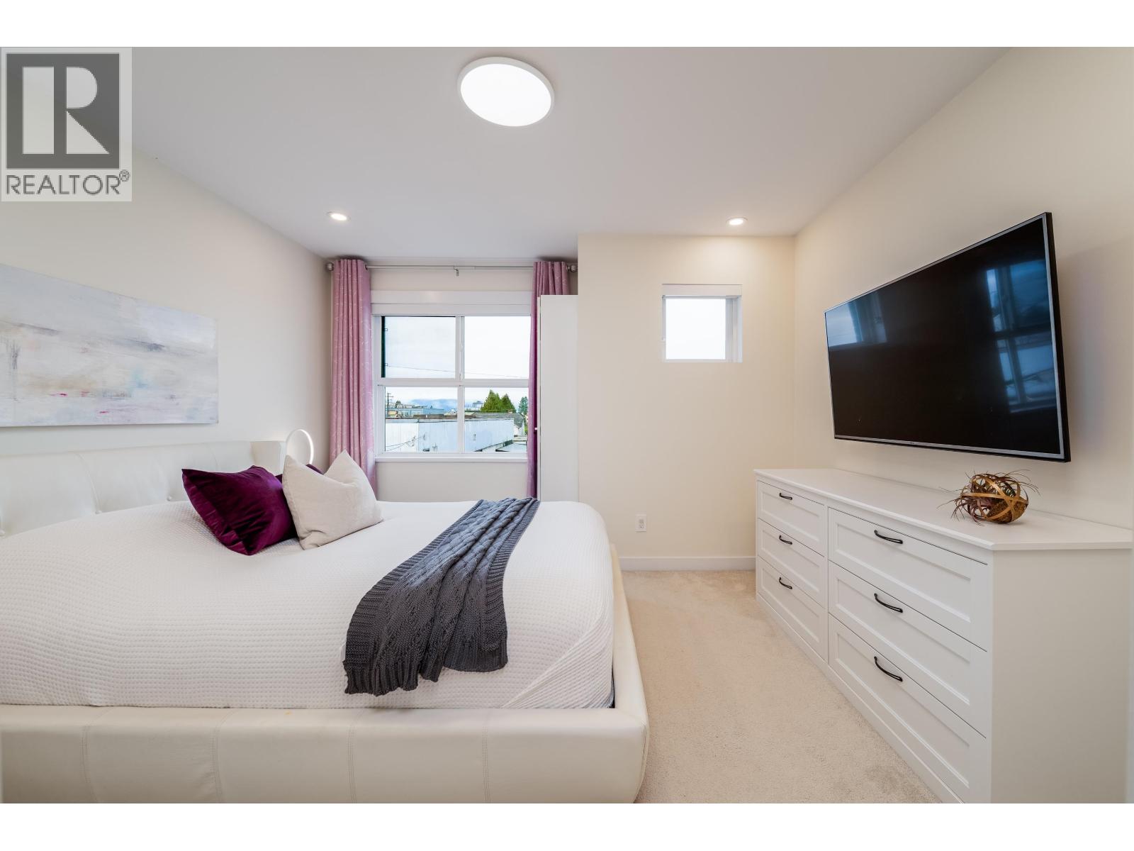 17 7039 Macpherson Avenue, Burnaby, British Columbia  V5J 4N4 - Photo 16 - R3079473