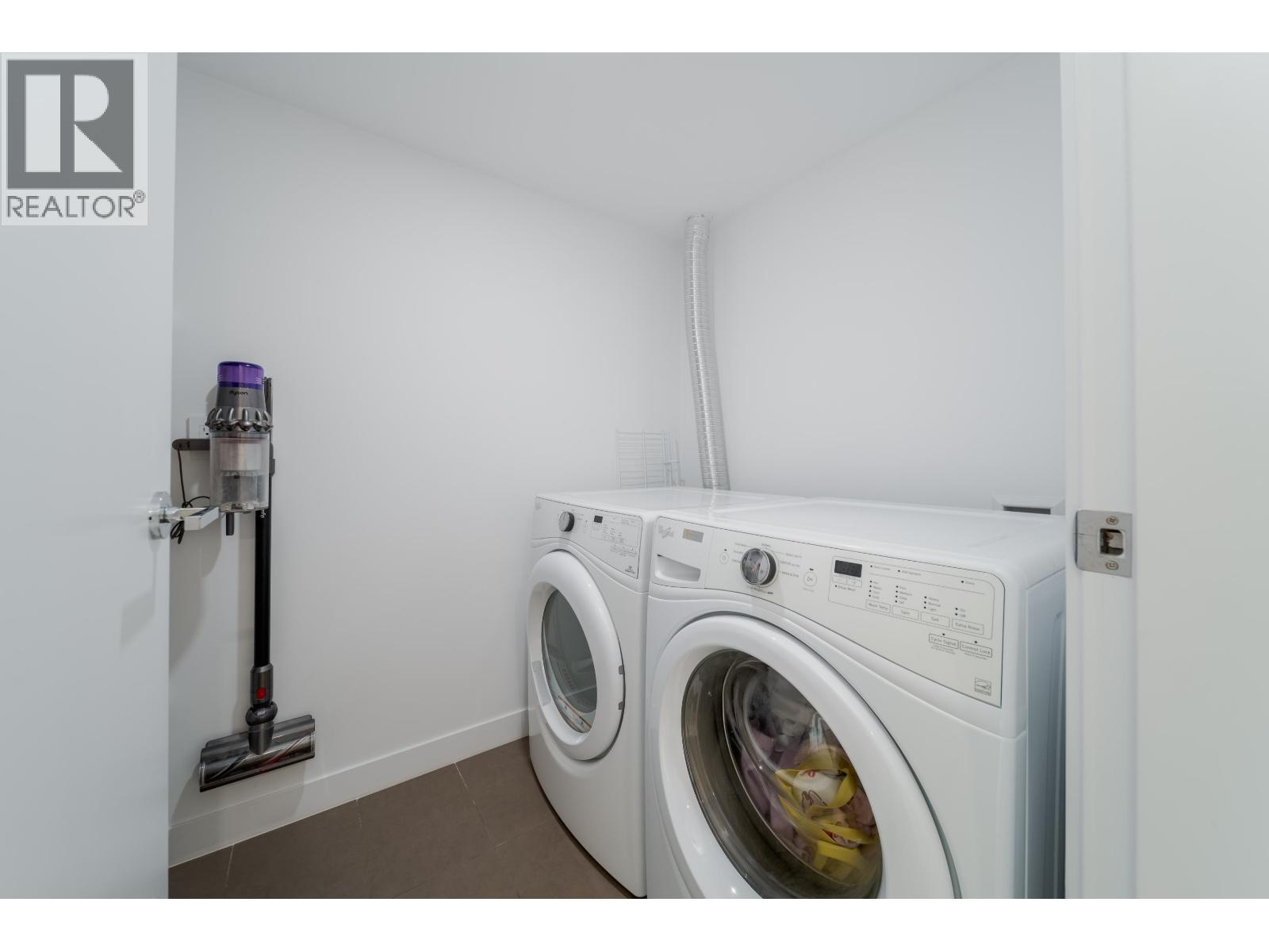 17 7039 Macpherson Avenue, Burnaby, British Columbia  V5J 4N4 - Photo 25 - R3079473