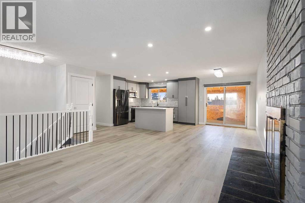 255 Rundleridge Drive Ne, Calgary, Alberta  T1Y 2K5 - Photo 7 - A2276432