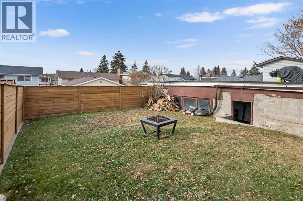 255 Rundleridge Drive Ne, Calgary, Alberta  T1Y 2K5 - Photo 37 - A2276432