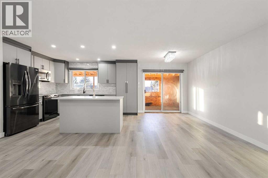 255 Rundleridge Drive Ne, Calgary, Alberta  T1Y 2K5 - Photo 8 - A2276432