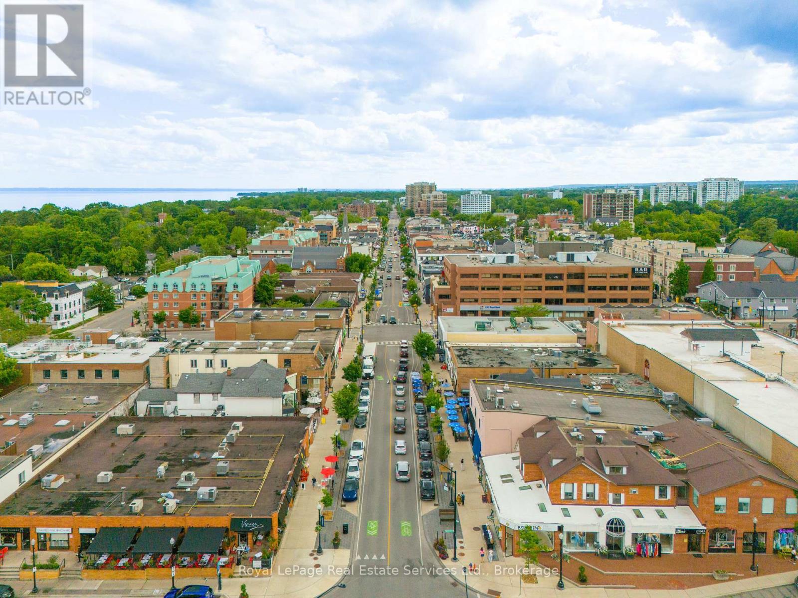 69 Allan Street, Oakville, Ontario  L6J 3M7 - Photo 39 - W12421337