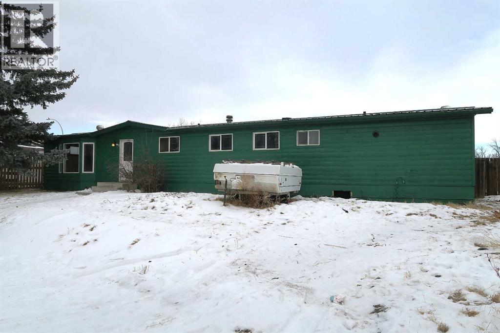 28 Riley Street Ne, High River, Alberta  T2V 1G5 - Photo 1 - A2277577