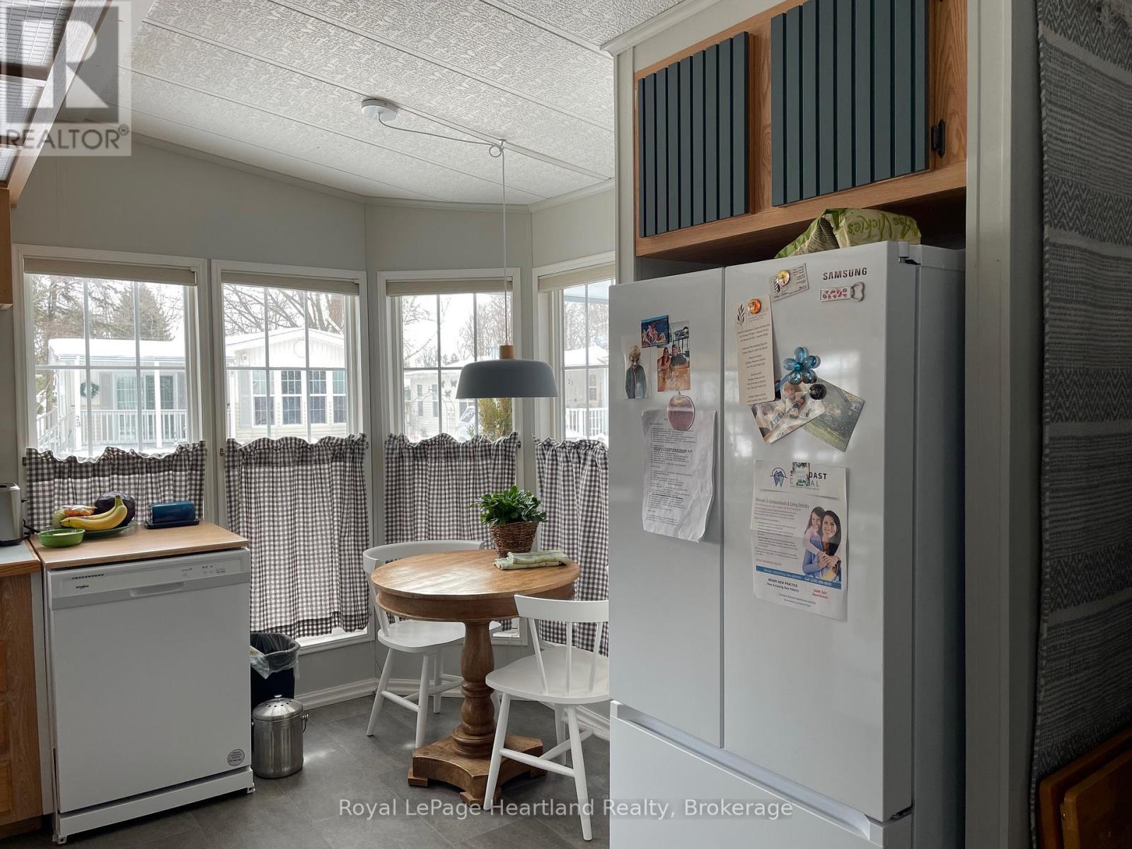 24 Rowan Rd - 77307 Bluewater Highway, Bluewater, Ontario  N0M 1G0 - Photo 7 - X12471282