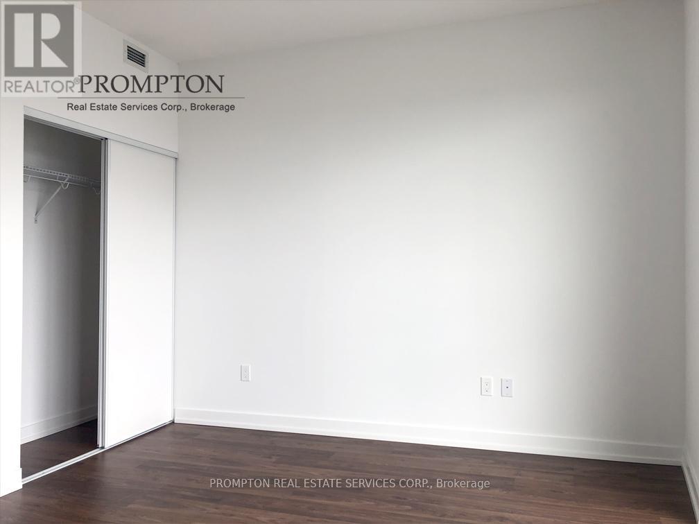 1602 - 117 Mcmahon Drive, Toronto, Ontario  M2K 0E4 - Photo 3 - C12696082