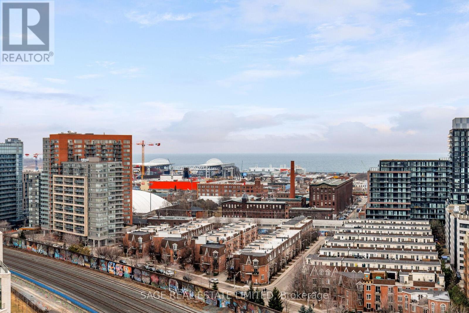 1804 - 20 Minowan Miikan Lane, Toronto, Ontario  M6J 0E5 - Photo 11 - C12696084