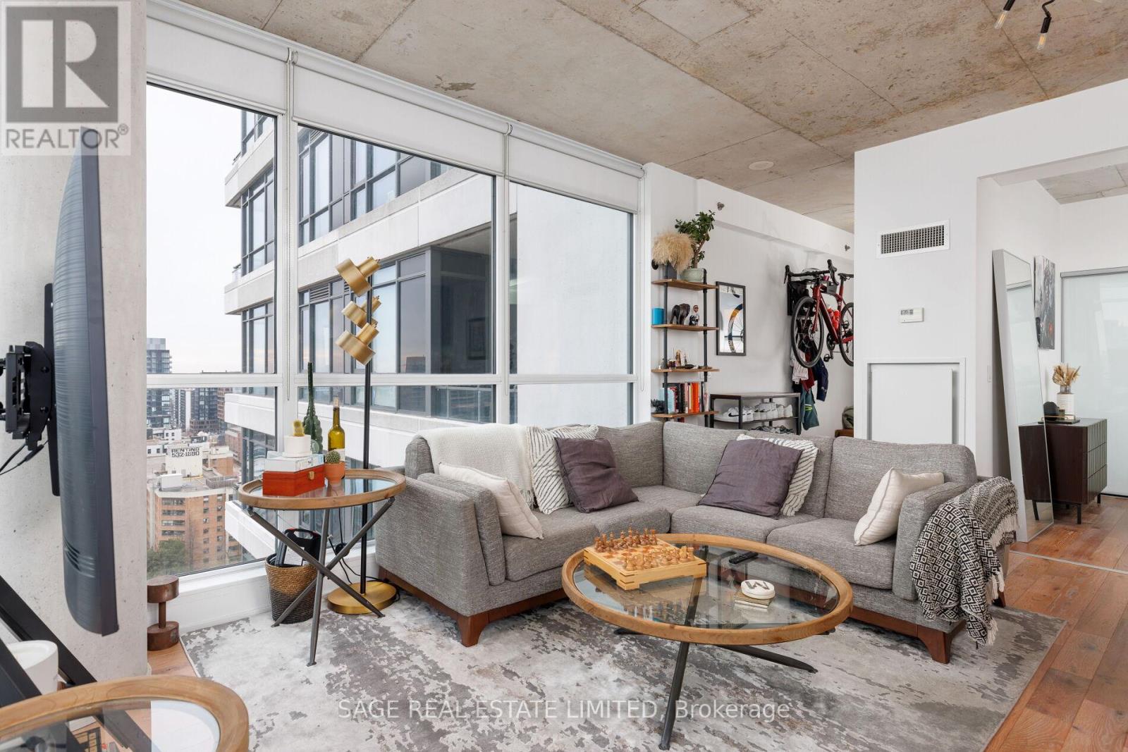 1804 - 20 Minowan Miikan Lane, Toronto, Ontario  M6J 0E5 - Photo 14 - C12696084