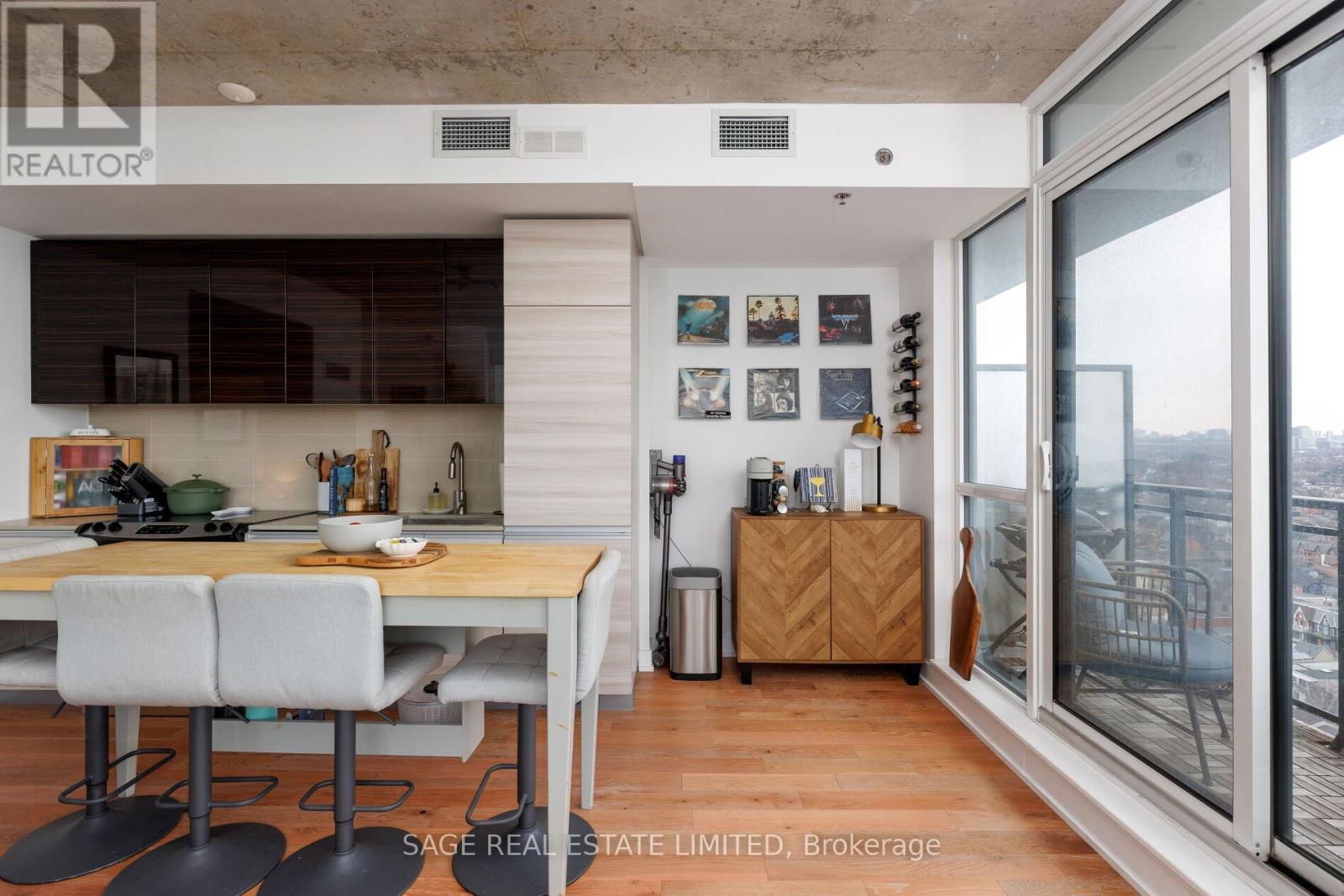 1804 - 20 Minowan Miikan Lane, Toronto, Ontario  M6J 0E5 - Photo 16 - C12696084