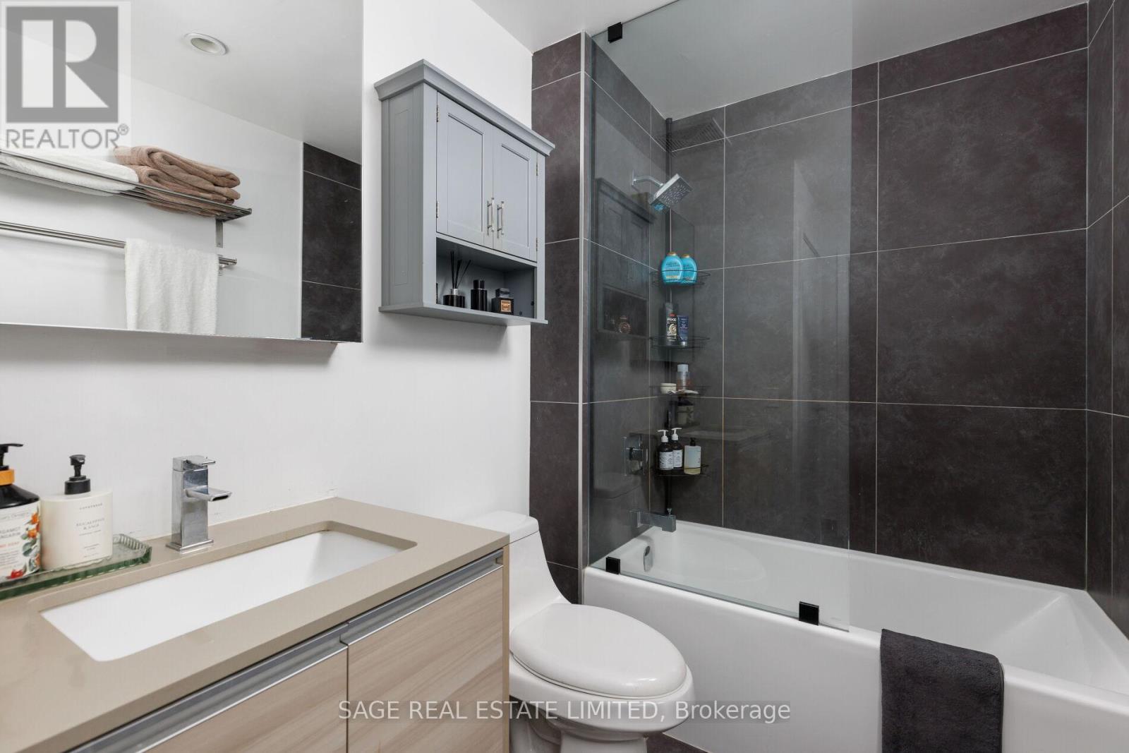 1804 - 20 Minowan Miikan Lane, Toronto, Ontario  M6J 0E5 - Photo 28 - C12696084