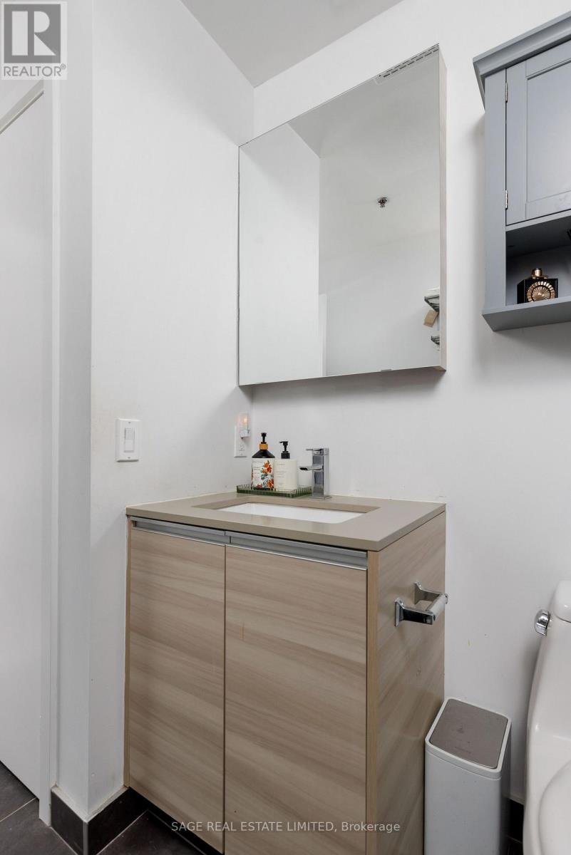 1804 - 20 Minowan Miikan Lane, Toronto, Ontario  M6J 0E5 - Photo 29 - C12696084