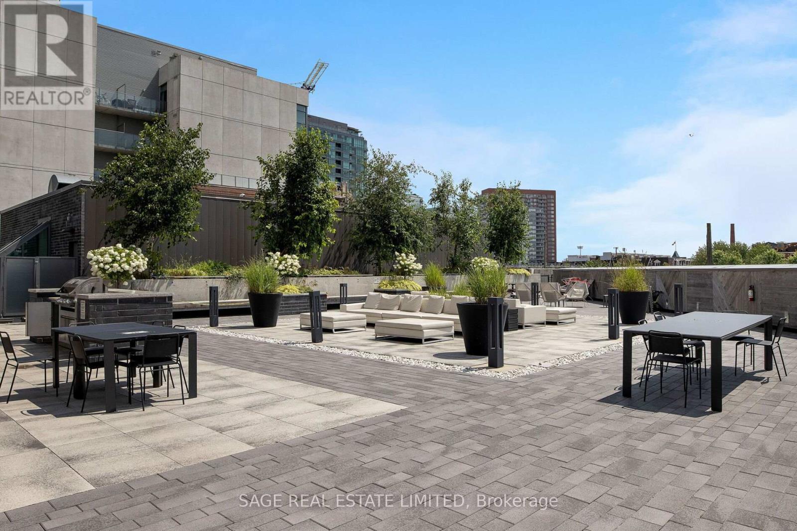 1804 - 20 Minowan Miikan Lane, Toronto, Ontario  M6J 0E5 - Photo 33 - C12696084