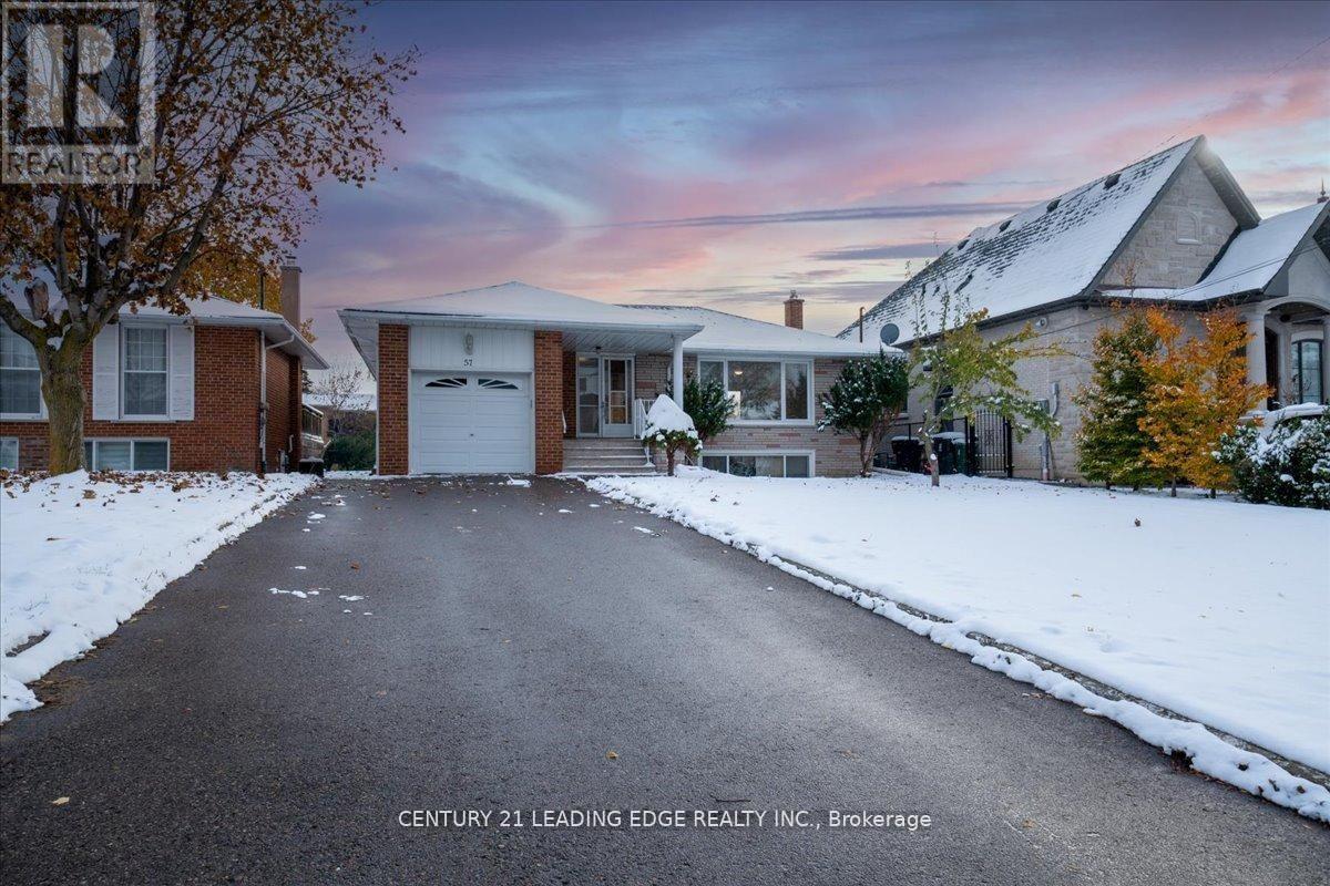 MAIN - 57 ANEWEN DRIVE, Toronto, Ontario
