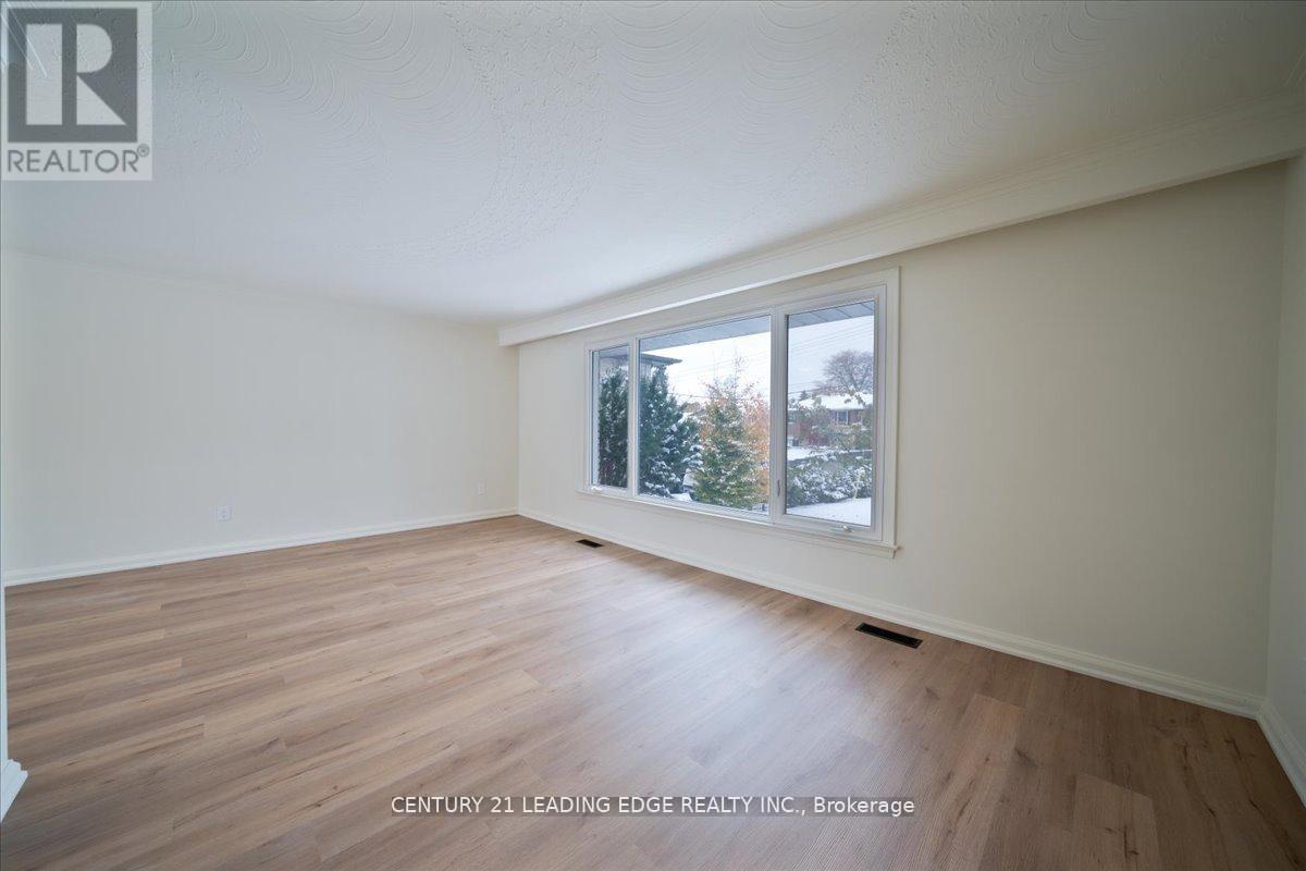 Main - 57 Anewen Drive, Toronto, Ontario  M4A 1R9 - Photo 10 - C12696116