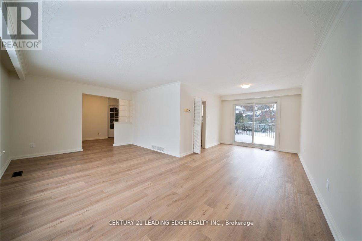 Main - 57 Anewen Drive, Toronto, Ontario  M4A 1R9 - Photo 12 - C12696116