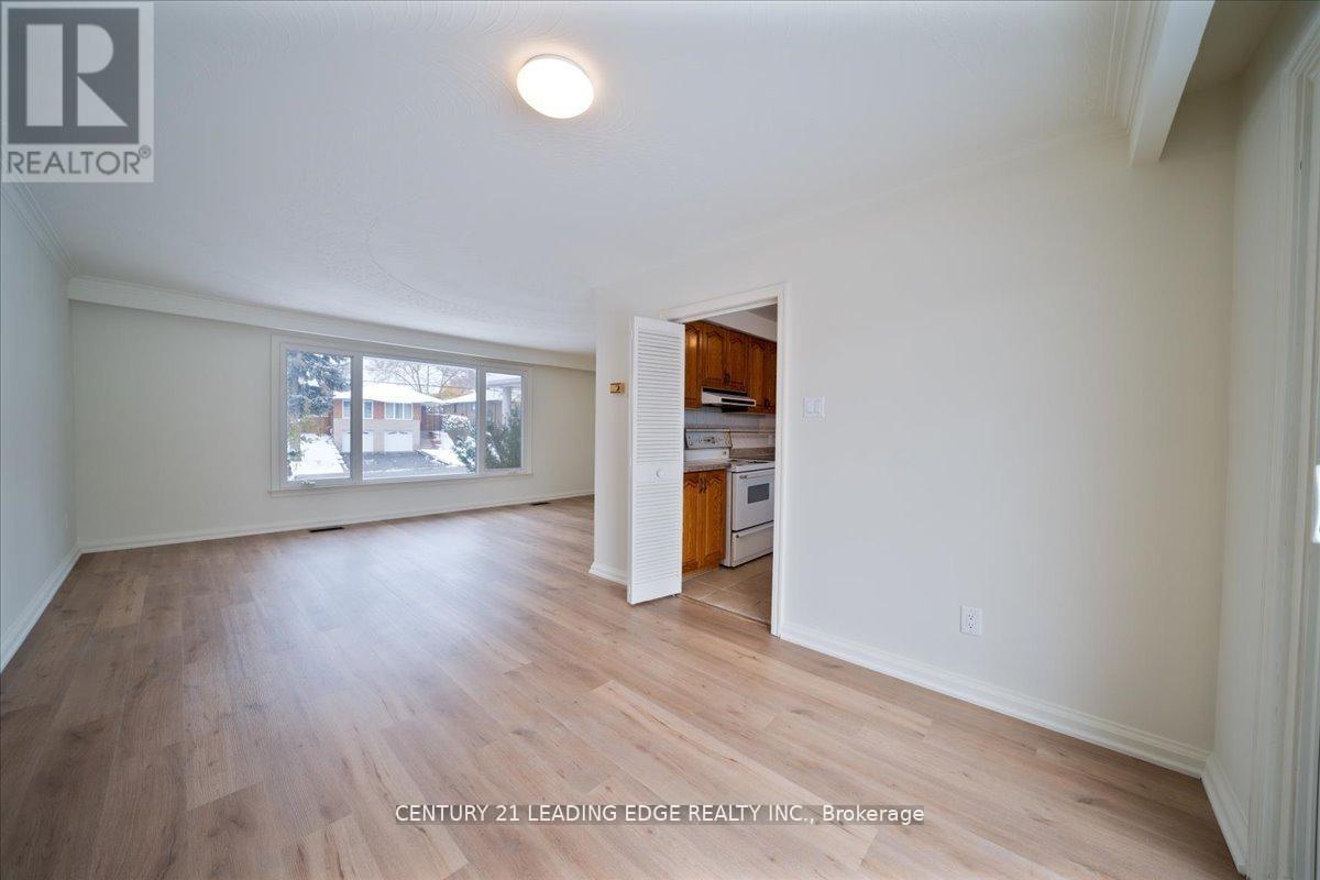 Main - 57 Anewen Drive, Toronto, Ontario  M4A 1R9 - Photo 13 - C12696116