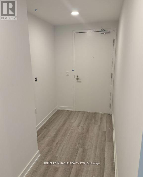 1913 - 230 Simcoe Street, Toronto, Ontario  M5T 0G7 - Photo 4 - C12696130