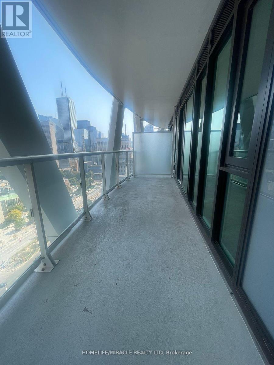 1913 - 230 Simcoe Street, Toronto, Ontario  M5T 0G7 - Photo 8 - C12696130