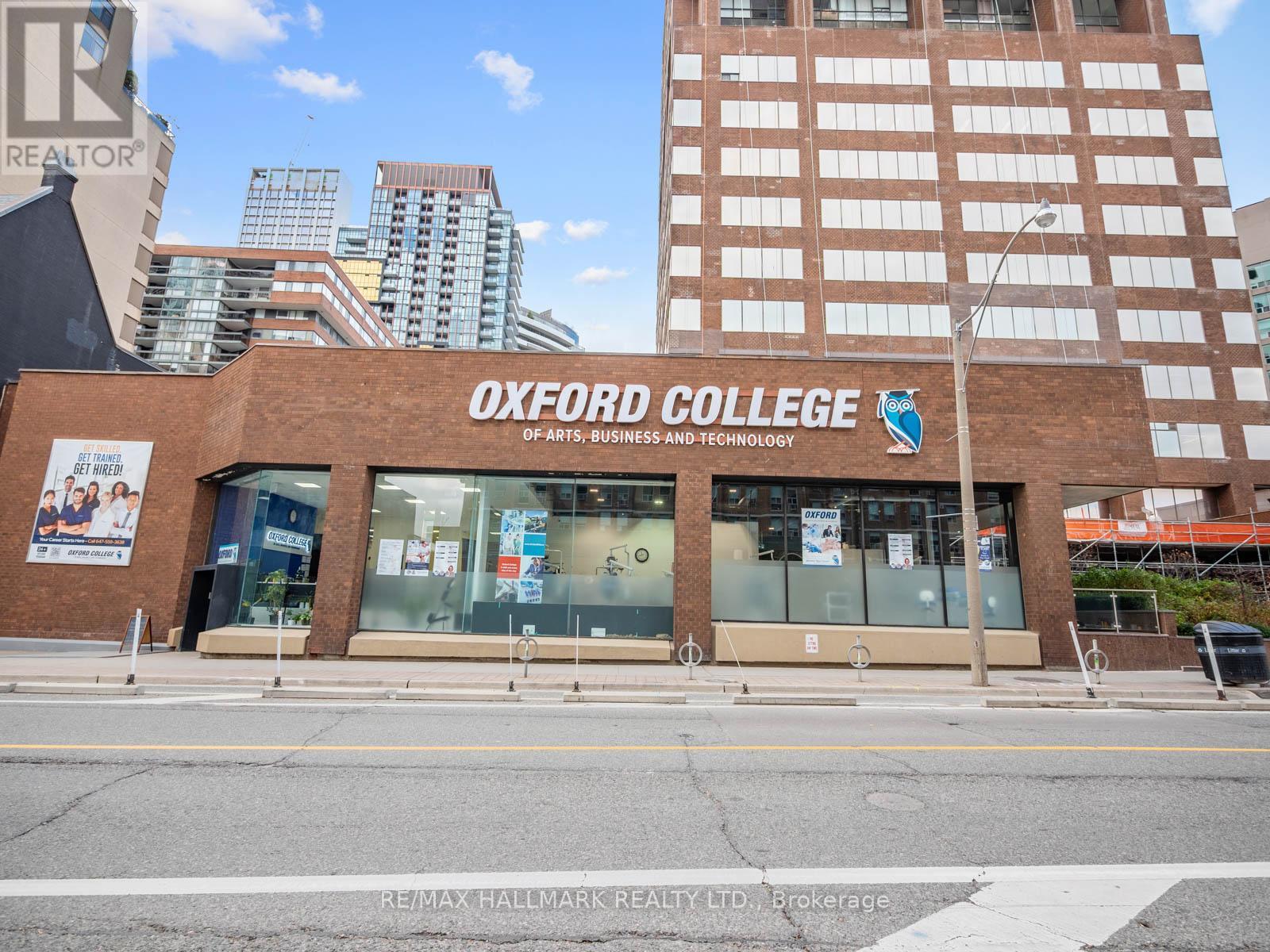 809 - 942 Yonge Street, Toronto, Ontario  M4W 3S8 - Photo 42 - C12696152