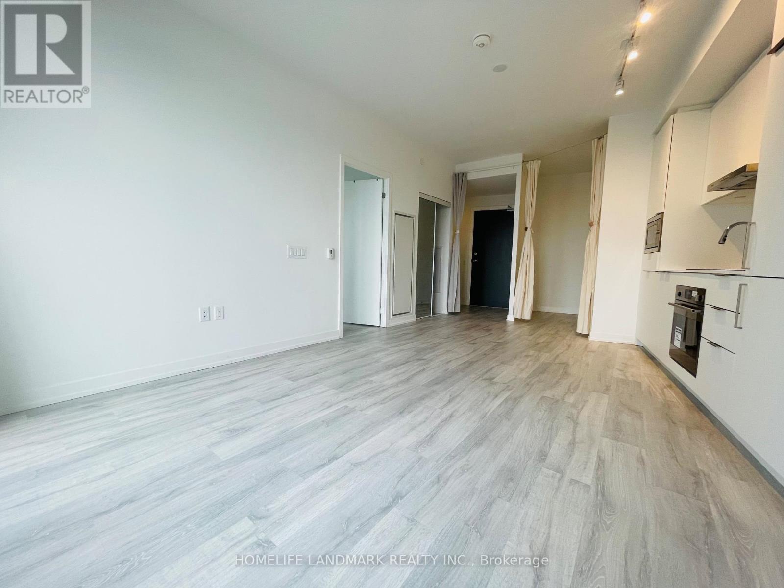 N830 - 7 Golden Lion Heights, Toronto, Ontario  M2M 3T9 - Photo 8 - C12696154