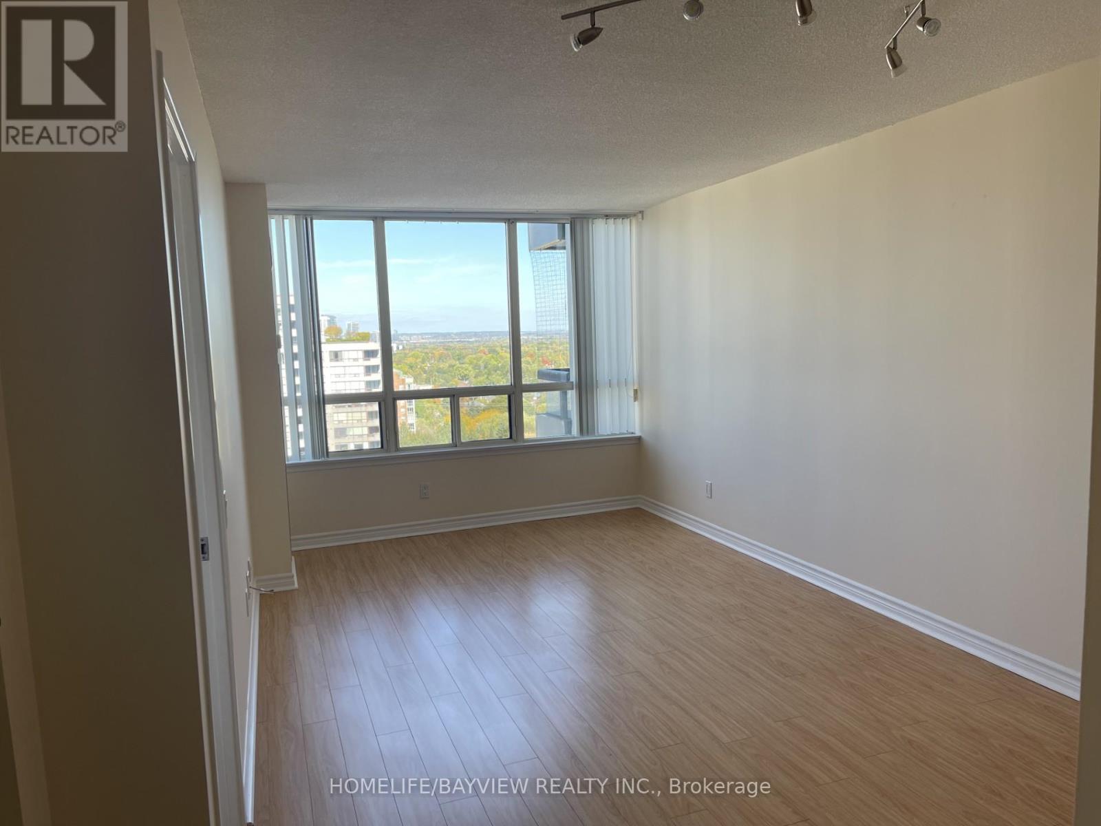 1712 - 7 Bishop Avenue, Toronto, Ontario  M2M 4J4 - Photo 4 - C12696174