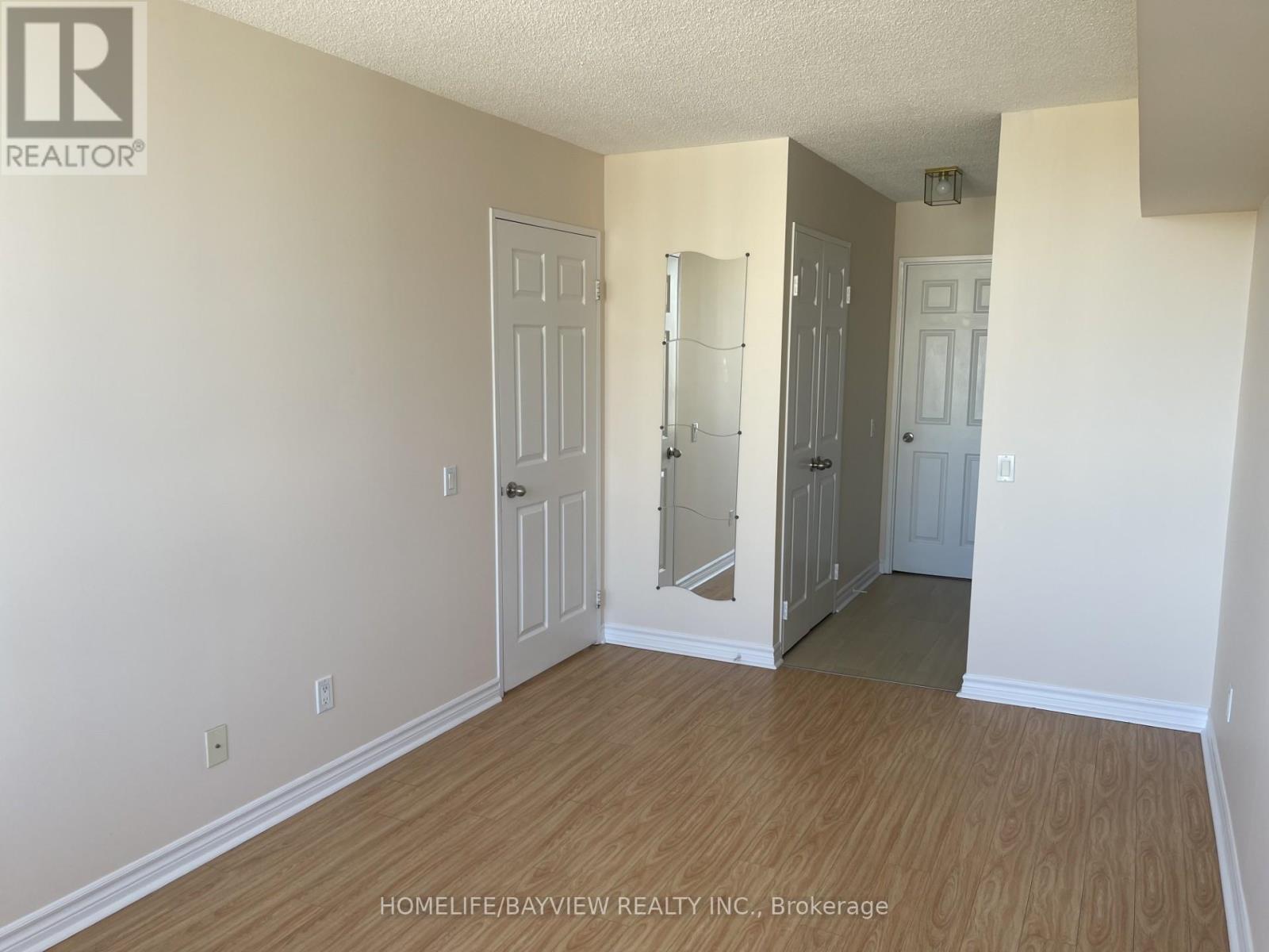 1712 - 7 Bishop Avenue, Toronto, Ontario  M2M 4J4 - Photo 8 - C12696174