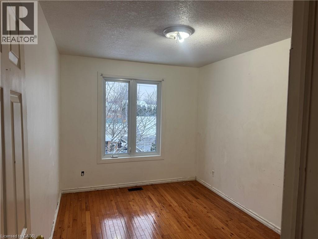 23 Westchester Drive Unit# Upper, Kitchener, Ontario  N2B 3T1 - Photo 16 - 40796943