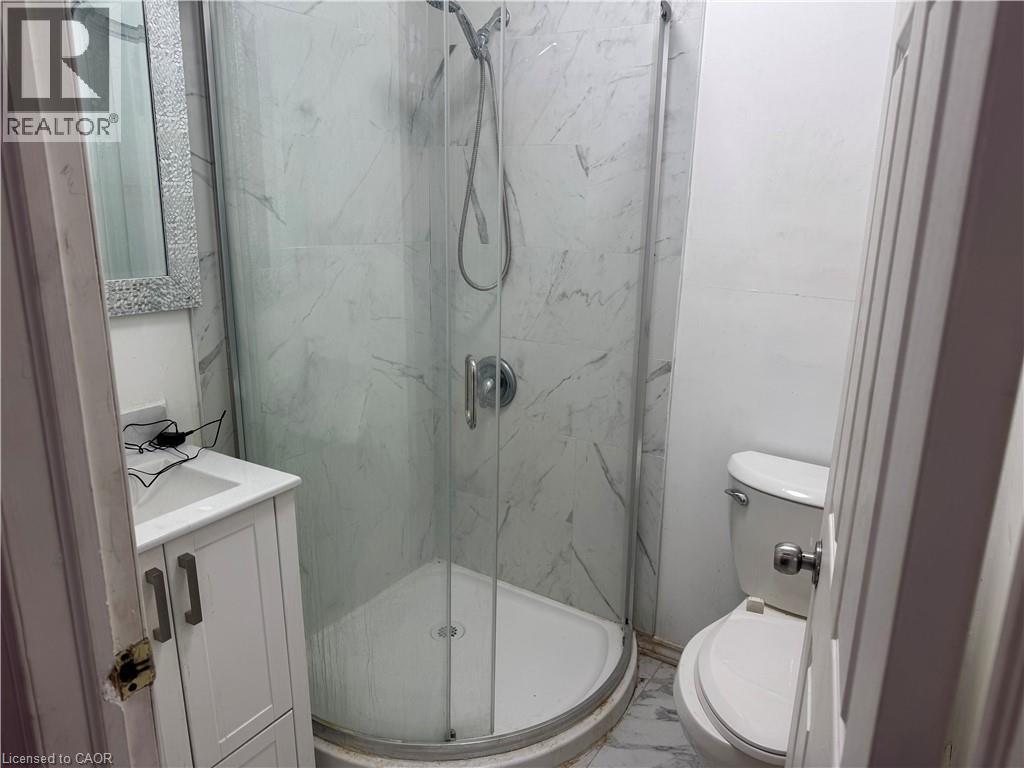 23 Westchester Drive Unit# Upper, Kitchener, Ontario  N2B 3T1 - Photo 2 - 40796943