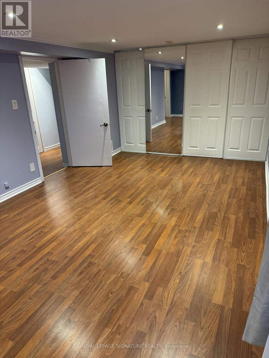 Bsmt - 352 Highland Avenue, Oshawa, Ontario  L1H 6B3 - Photo 11 - E12696062