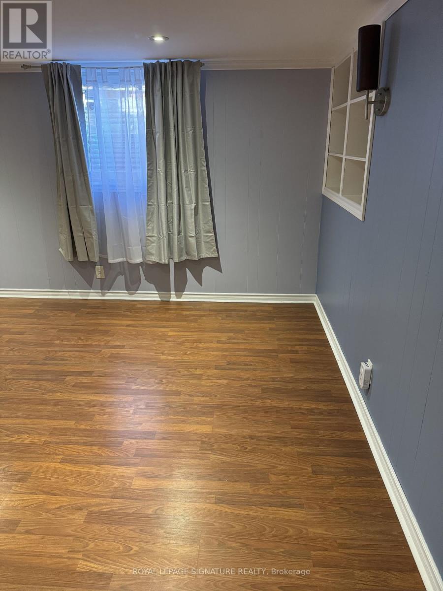 Bsmt - 352 Highland Avenue, Oshawa, Ontario  L1H 6B3 - Photo 8 - E12696062