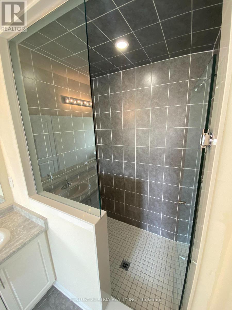 2554 Winter Words Drive, Oshawa, Ontario  L1H 7K4 - Photo 14 - E12696086