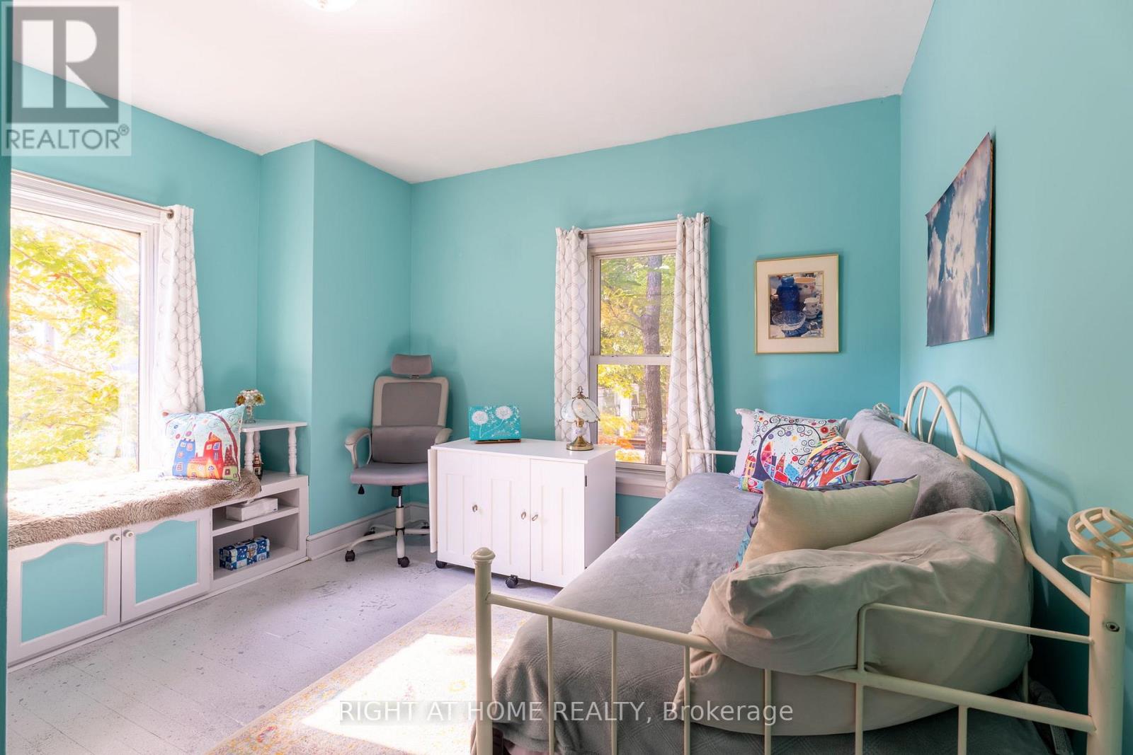 220 Barrie Street, Essa (Thornton), Ontario  L0L 2N0 - Photo 20 - N12696072