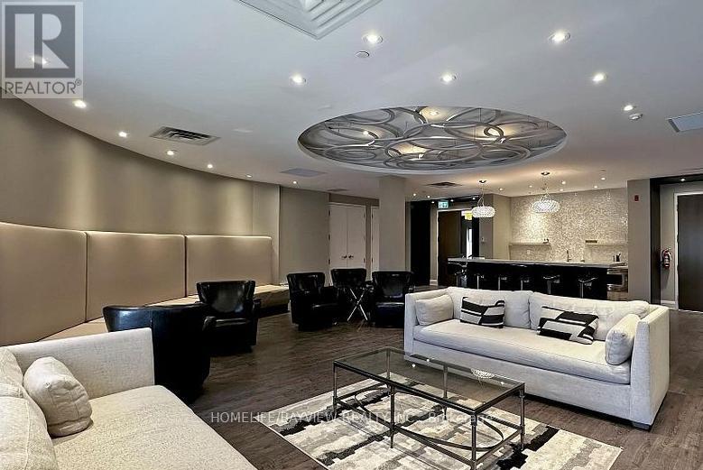 415 - 15277 Yonge Street, Aurora, Ontario  L4G 1N6 - Photo 16 - N12696120