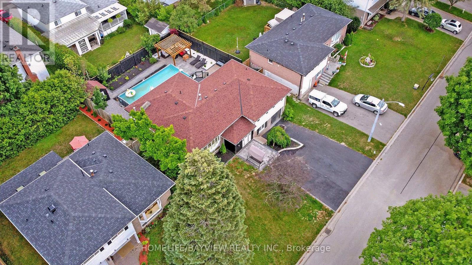 27 Hill Drive, Aurora, Ontario  L4G 3A7 - Photo 43 - N12696138