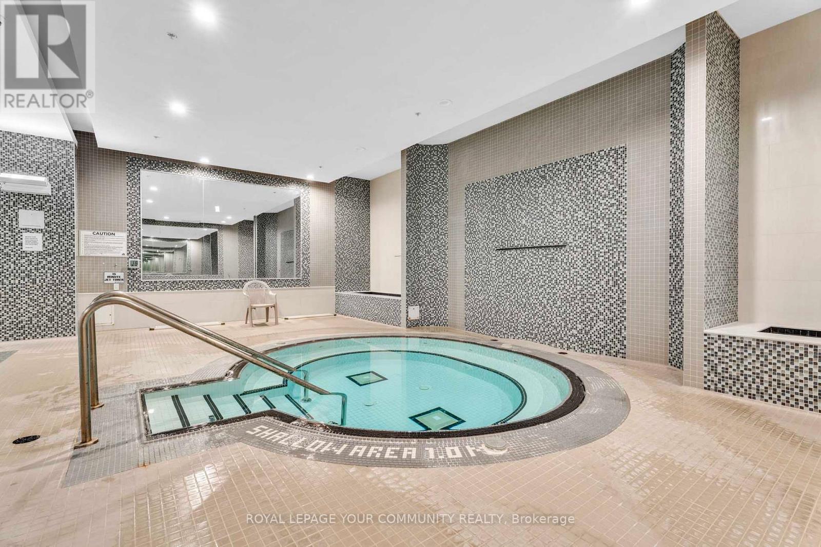 420 - 75 Norman Bethune Avenue, Richmond Hill, Ontario  L4B 3L4 - Photo 24 - N12696142