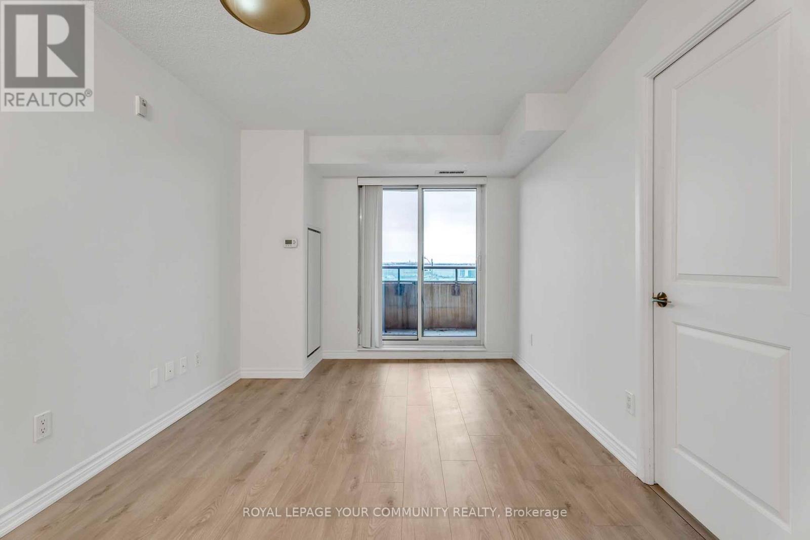 420 - 75 Norman Bethune Avenue, Richmond Hill, Ontario  L4B 3L4 - Photo 8 - N12696142