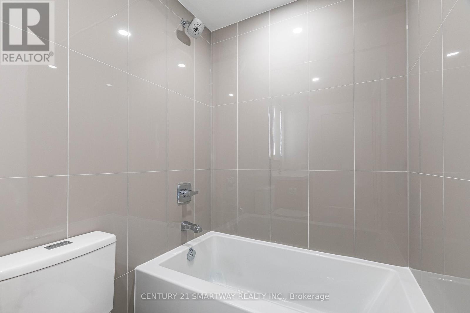 510 - 60 Central Park Roadway, Toronto (Islington-City Centre West), Ontario  M9A 0E6 - Photo 25 - W12647958