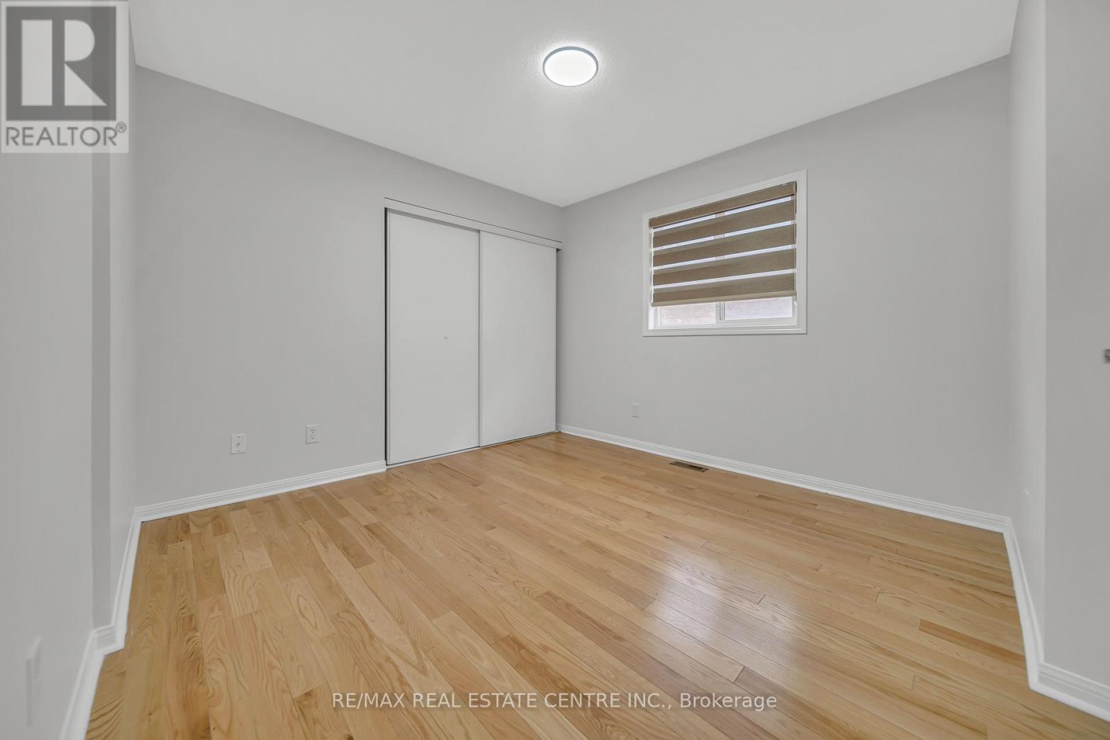 129 Cadillac Crescent, Brampton, Ontario  L7A 3B3 - Photo 32 - W12692874