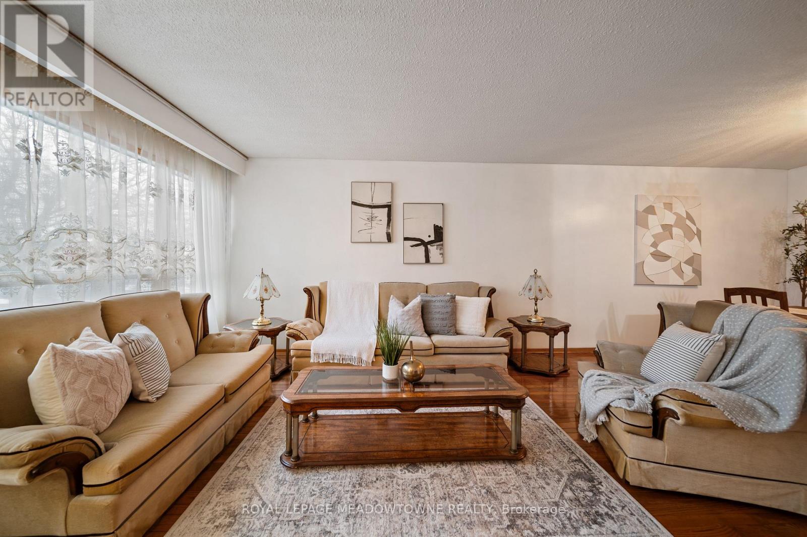 2436 Cashmere Avenue, Mississauga, Ontario  L5B 2M6 - Photo 2 - W12695298