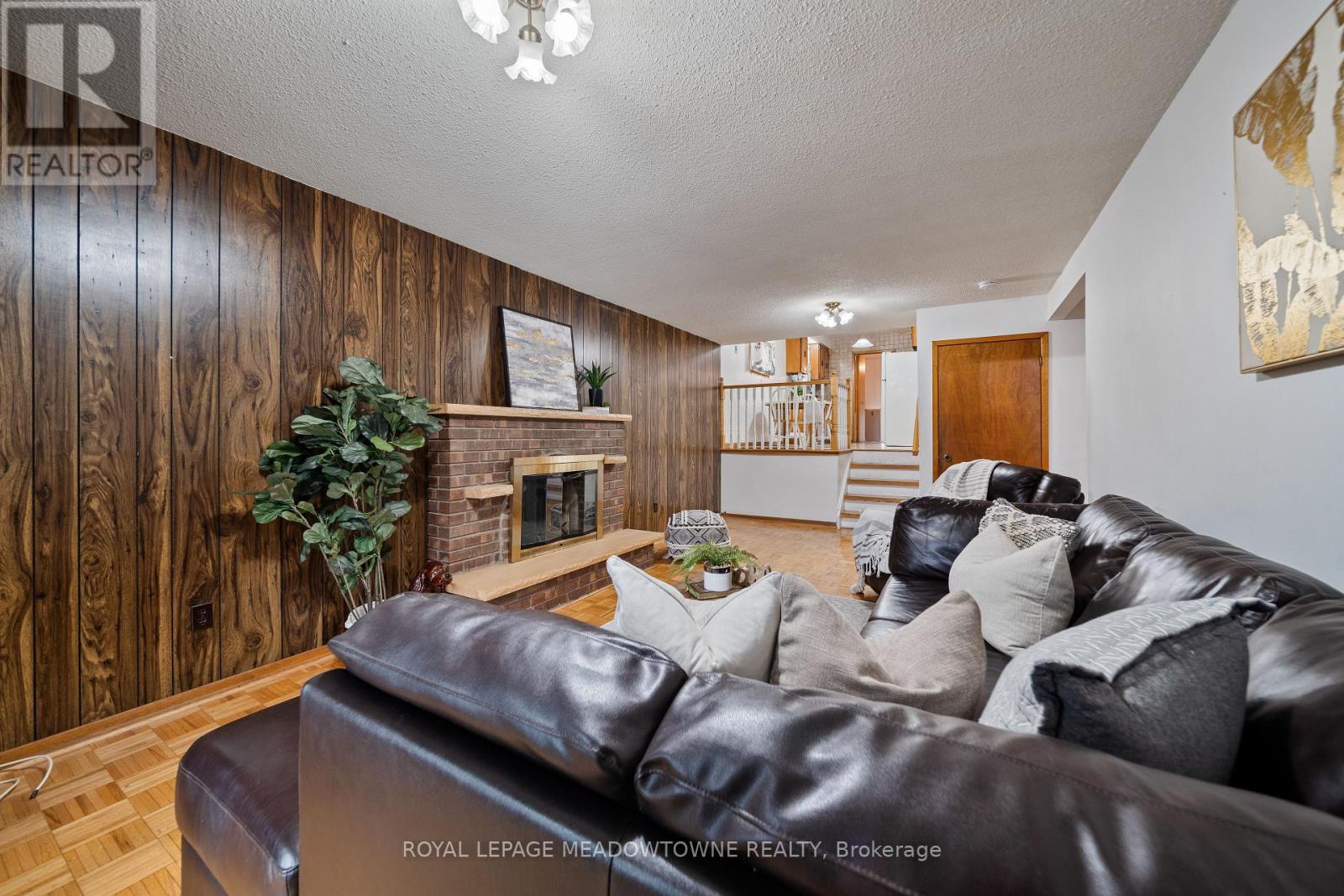 2436 Cashmere Avenue, Mississauga, Ontario  L5B 2M6 - Photo 15 - W12695298