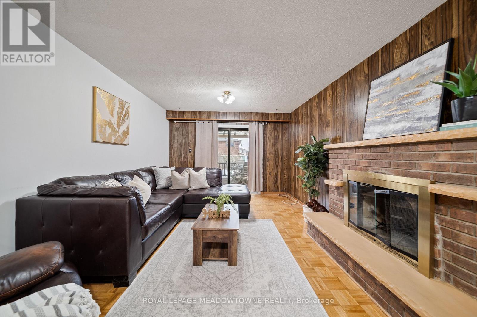 2436 Cashmere Avenue, Mississauga, Ontario  L5B 2M6 - Photo 16 - W12695298