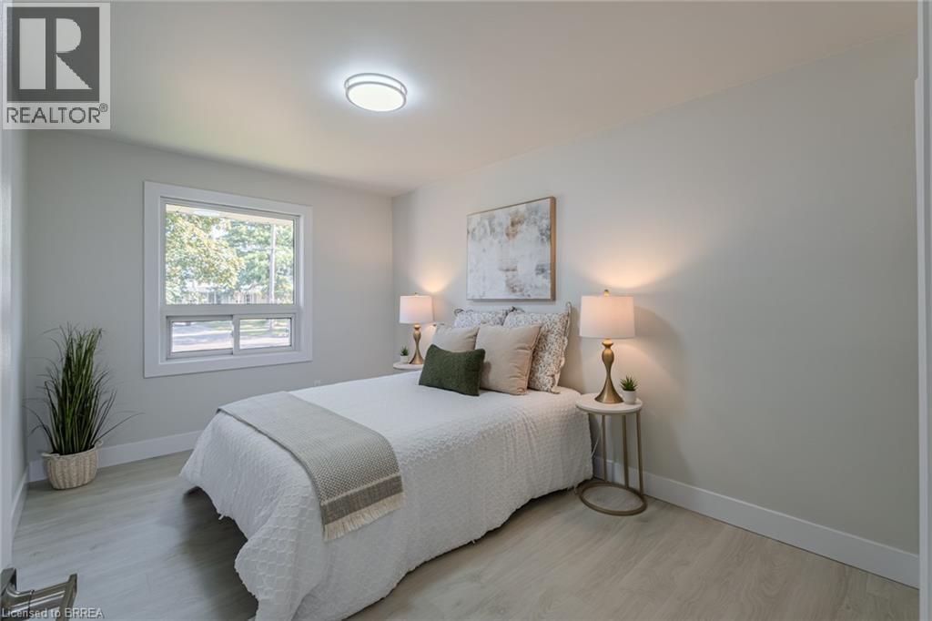 106 Wood Street, Brantford, Ontario  N3R 2L3 - Photo 17 - 40797917